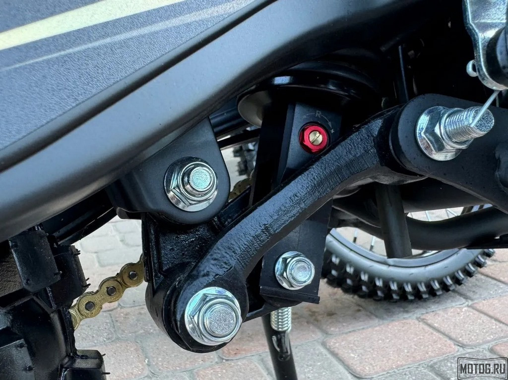 Эндуро мотоцикл MMZ S009 — надёжный кроссовый байк 300cc для бездорожья Эндуро мотоцикл MMZ S009 — надёжный кроссовый байк 300cc для бездорожья